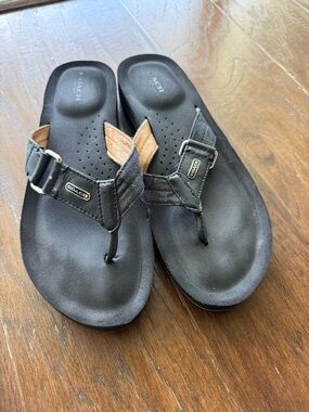 Coach Jada thong sandals Black Sz 9